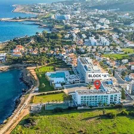 Amber - Coralli Beachfront Apartment Protaras Ngoại thất bức ảnh